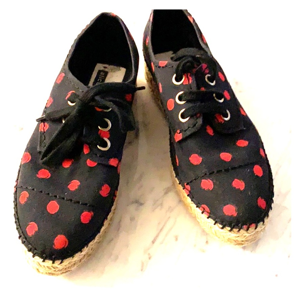Alice and Olivia shoes